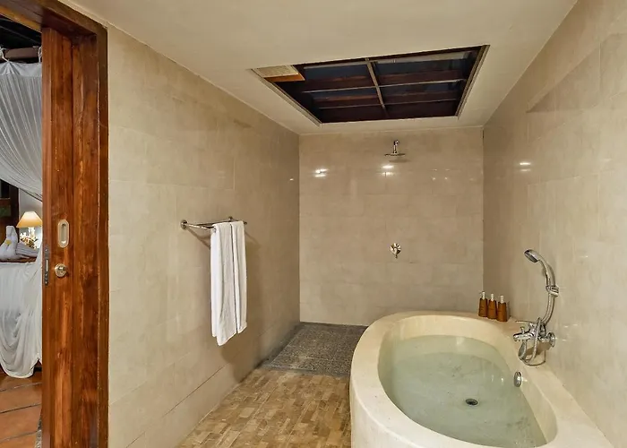 Roshan Villa *